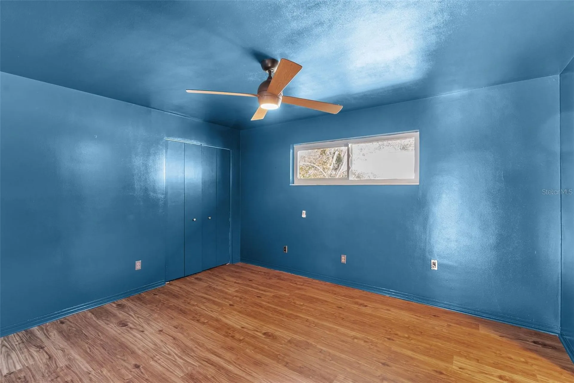 1191 87th Avenue N St Petersburg FL 33702