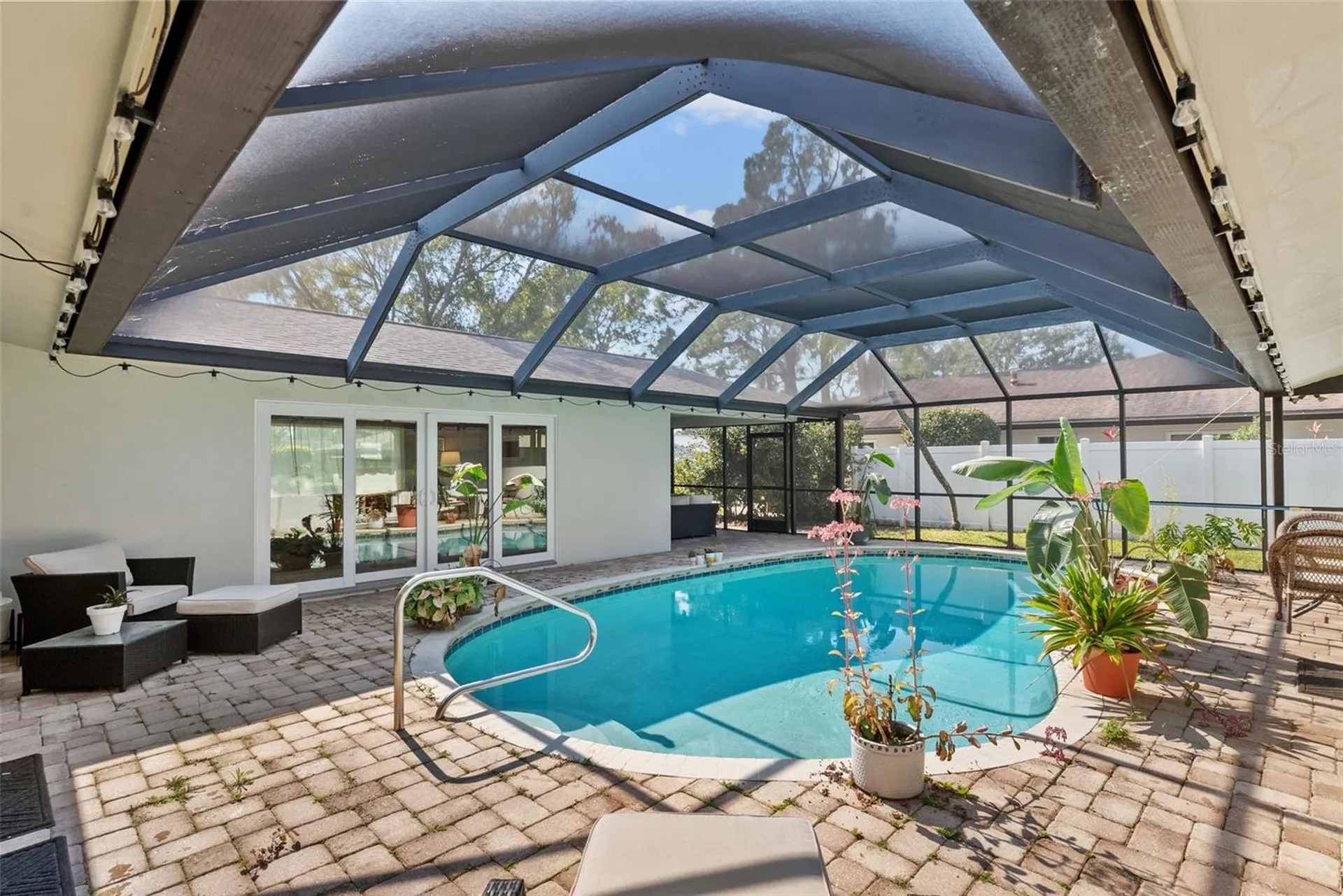 1191 87th Avenue N St Petersburg FL 33702