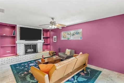 1191 87th Avenue N St Petersburg FL 33702