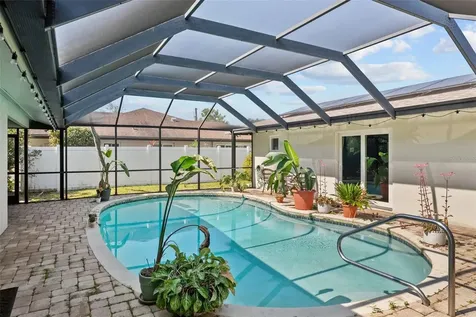 1191 87th Avenue N St Petersburg FL 33702