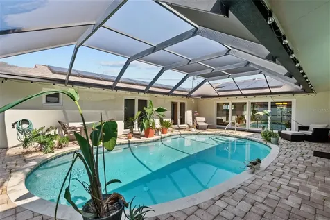 1191 87th Avenue N St Petersburg FL 33702