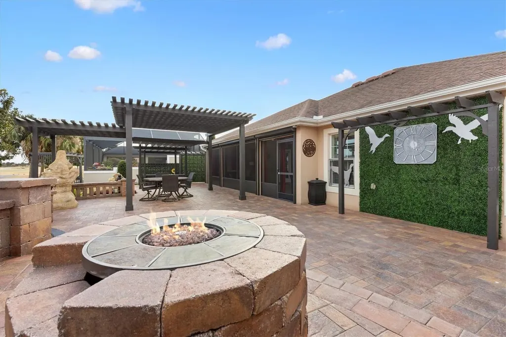 3322 Boardroom Trail The Villages FL 32163