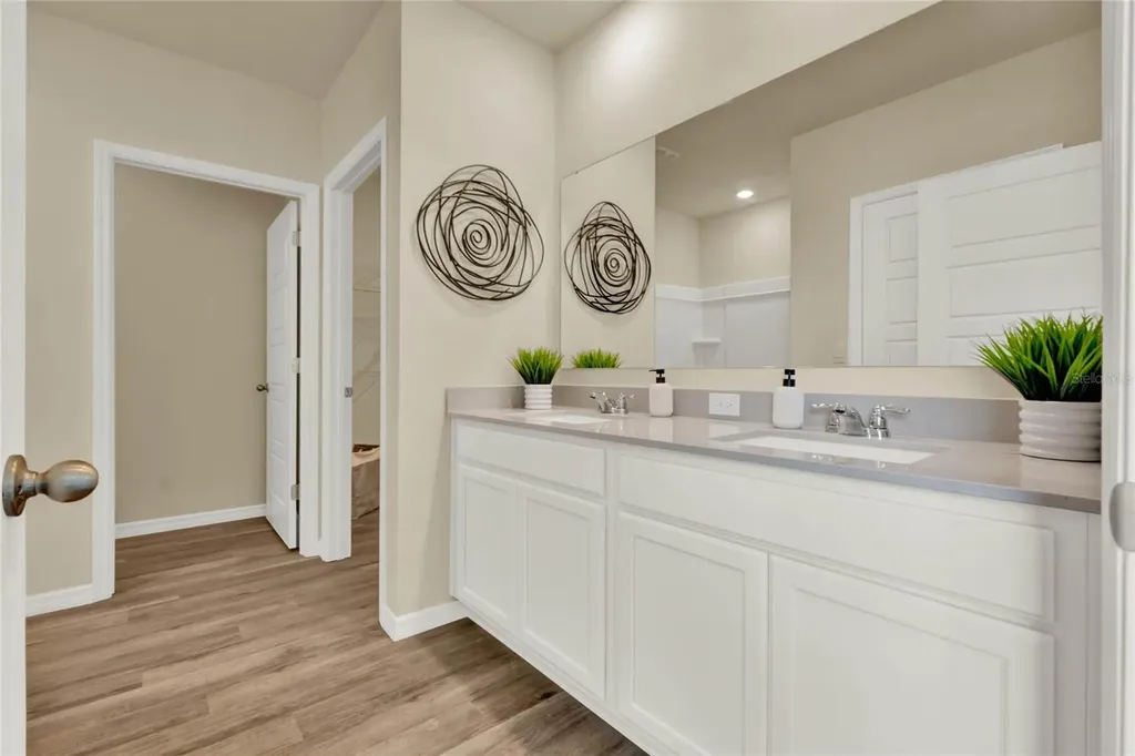 5379 Cloudberry Avenue Lakeland FL 33811