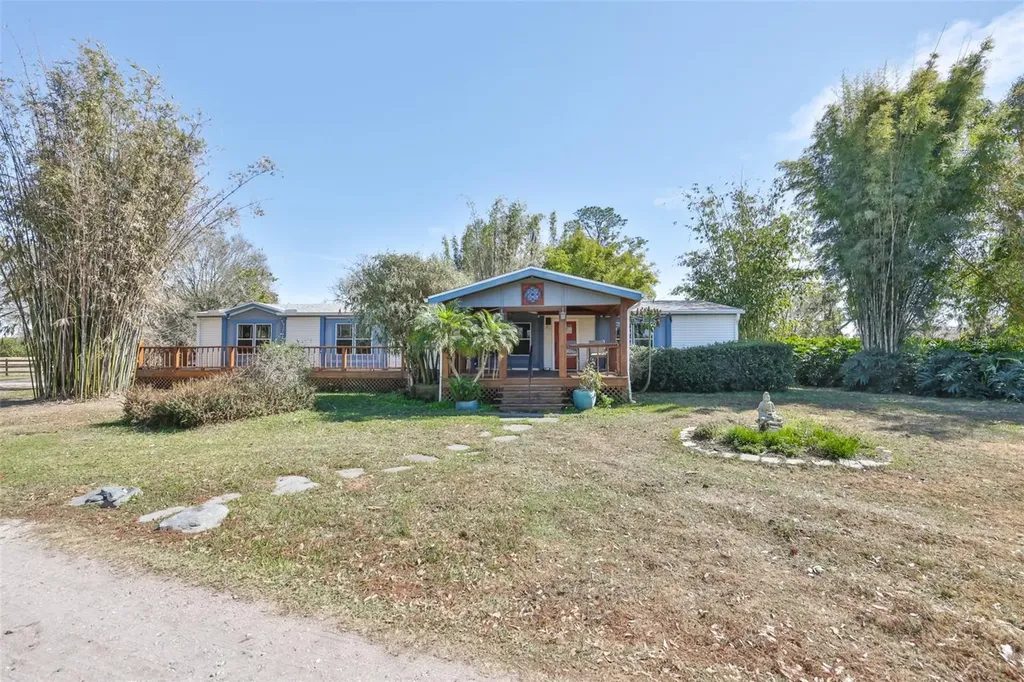 20112 Hobbs Road Wimauma FL 33598