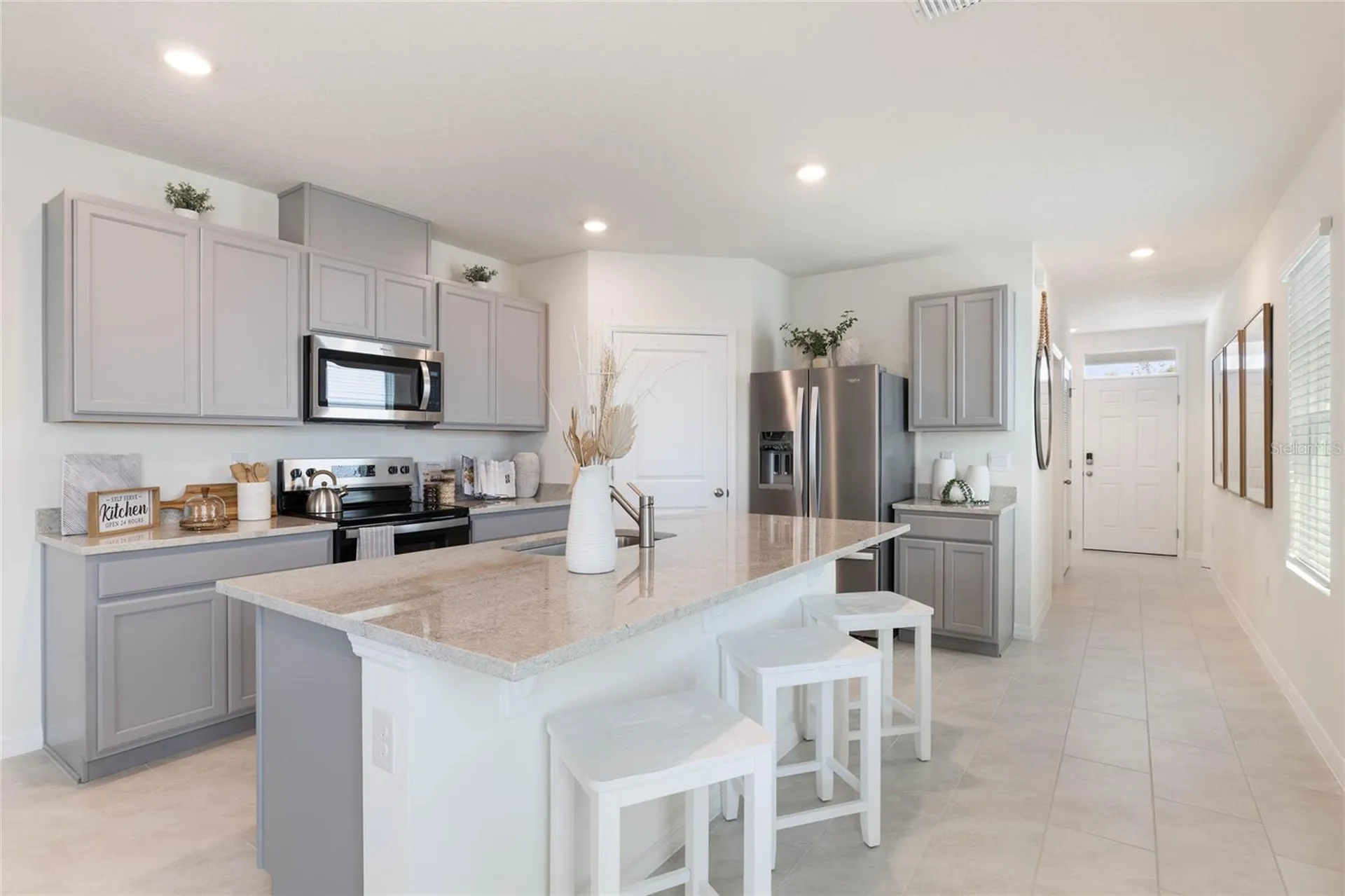 4585 Barberry Avenue Lakeland FL 33811