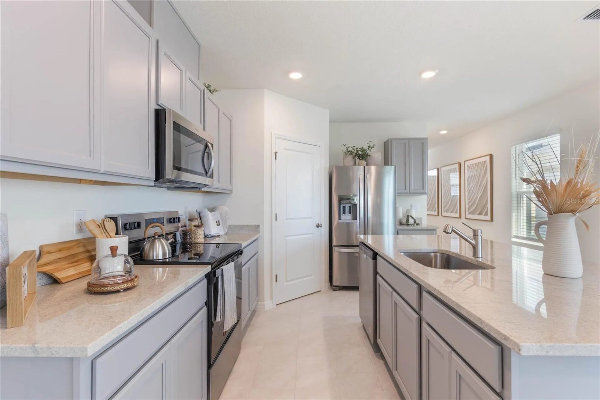4585 Barberry Avenue Lakeland FL 33811