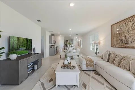4585 Barberry Avenue Lakeland FL 33811