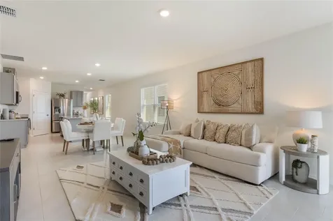 4585 Barberry Avenue Lakeland FL 33811