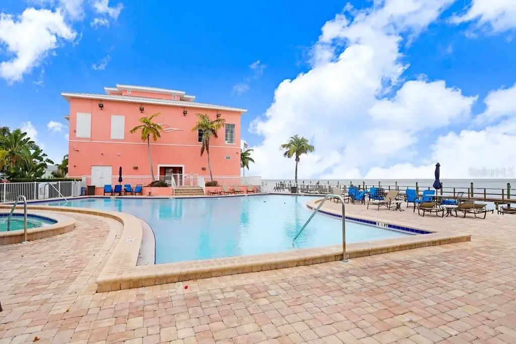 4714 Cobia Drive SE St Petersburg FL 33705