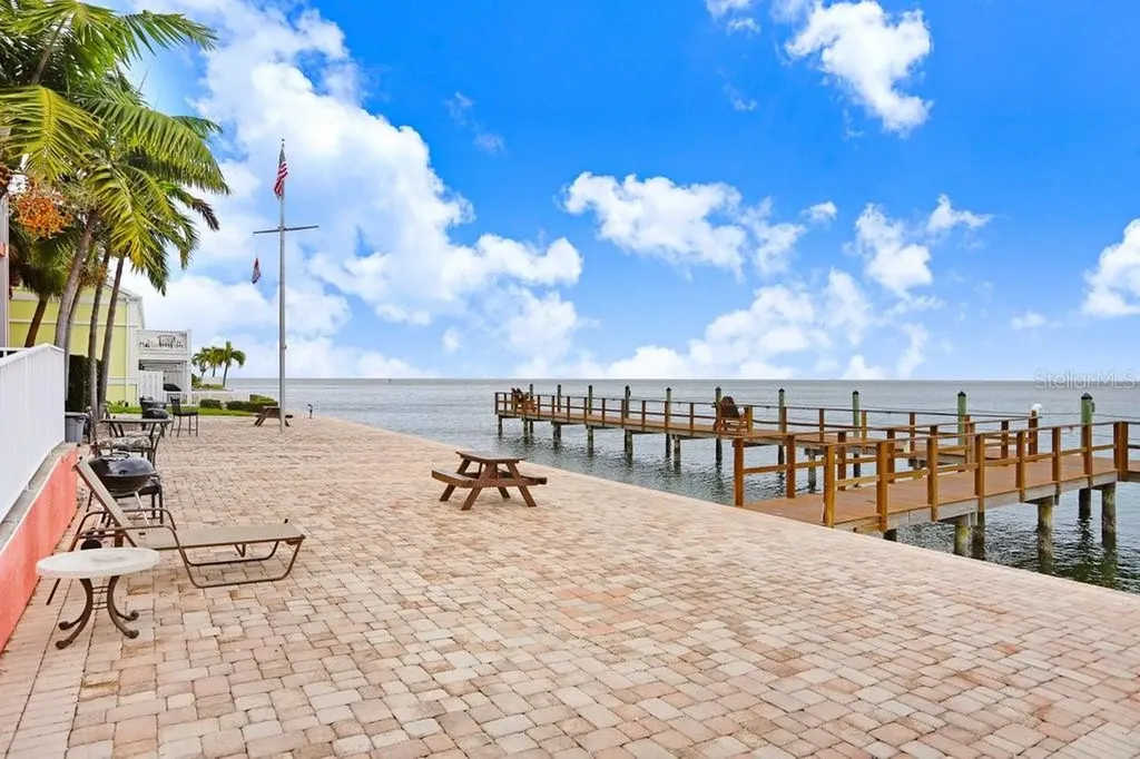4714 Cobia Drive SE St Petersburg FL 33705