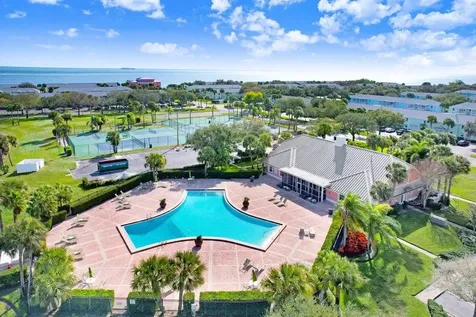 4714 Cobia Drive SE St Petersburg FL 33705