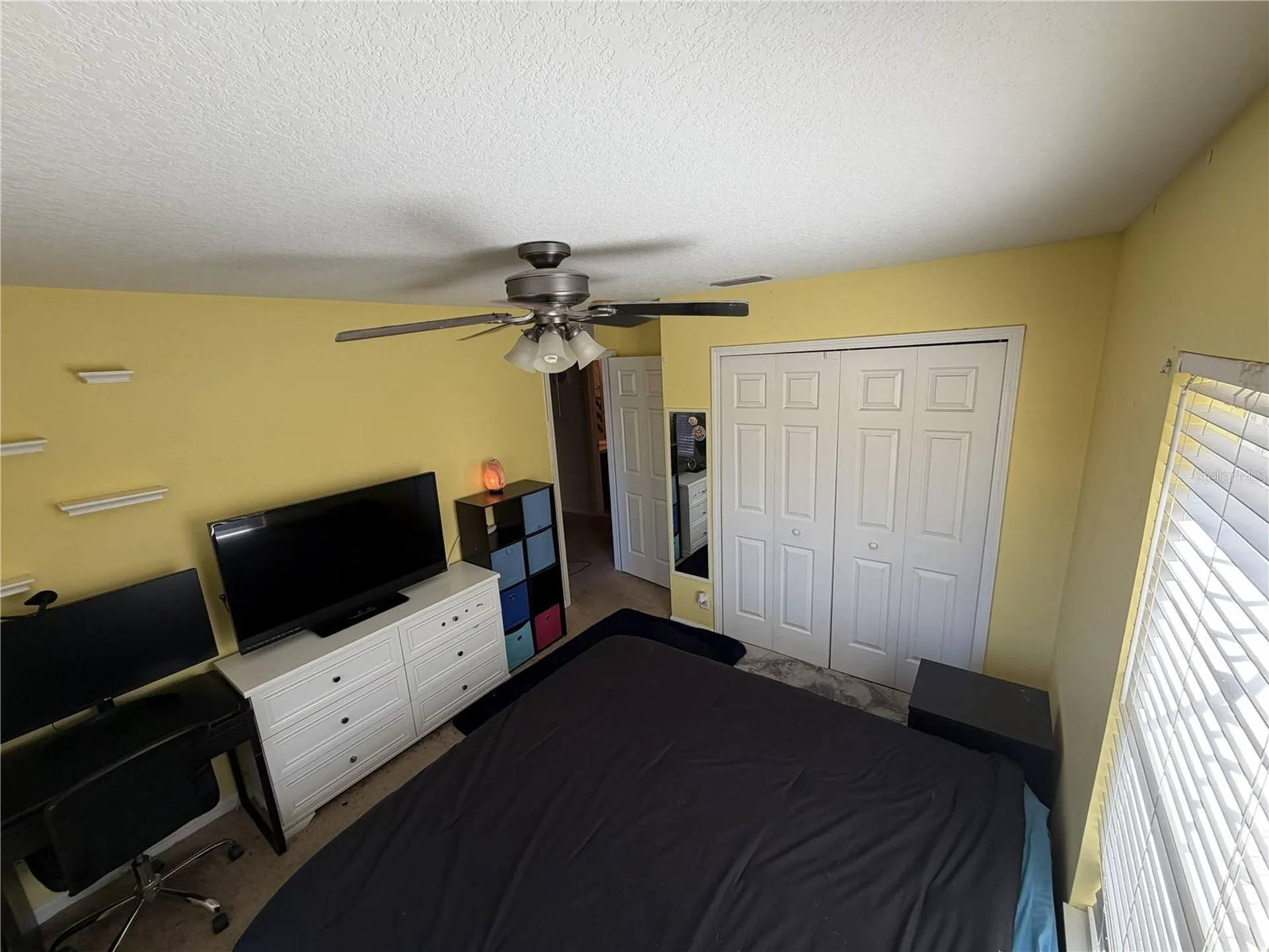 3858 Island Way St Petersburg FL 33705