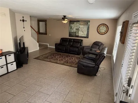 3858 Island Way St Petersburg FL 33705