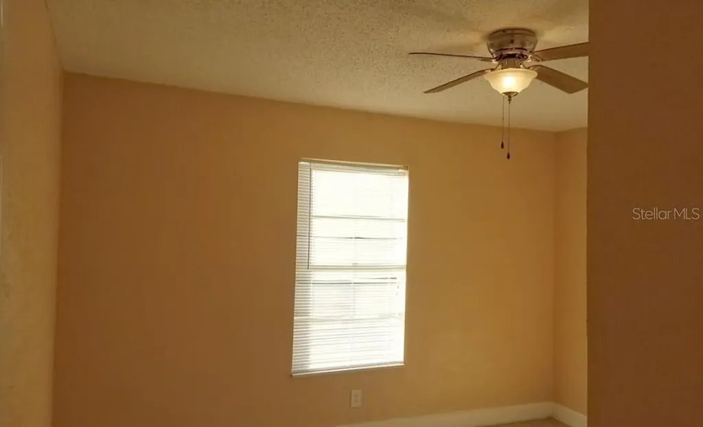 2921 W Walnut Street Tampa FL 33607