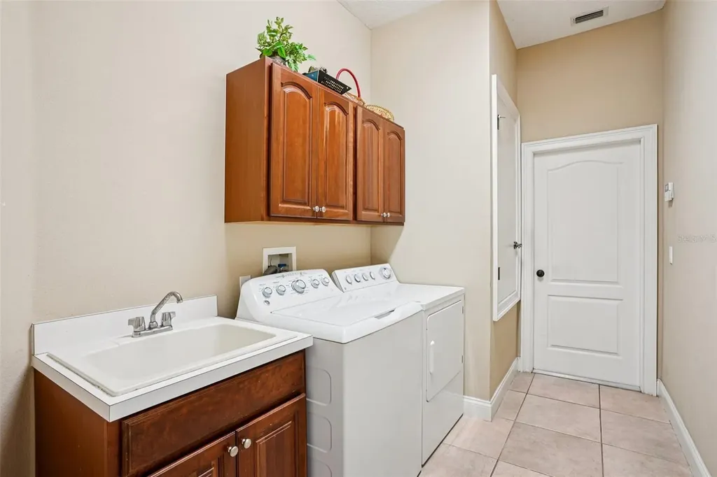 6114 Tremayne Drive Mount Dora FL 32757