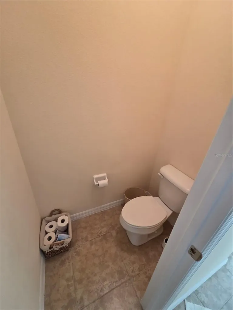 527 Safe Harbor Drive Edgewater FL 32141