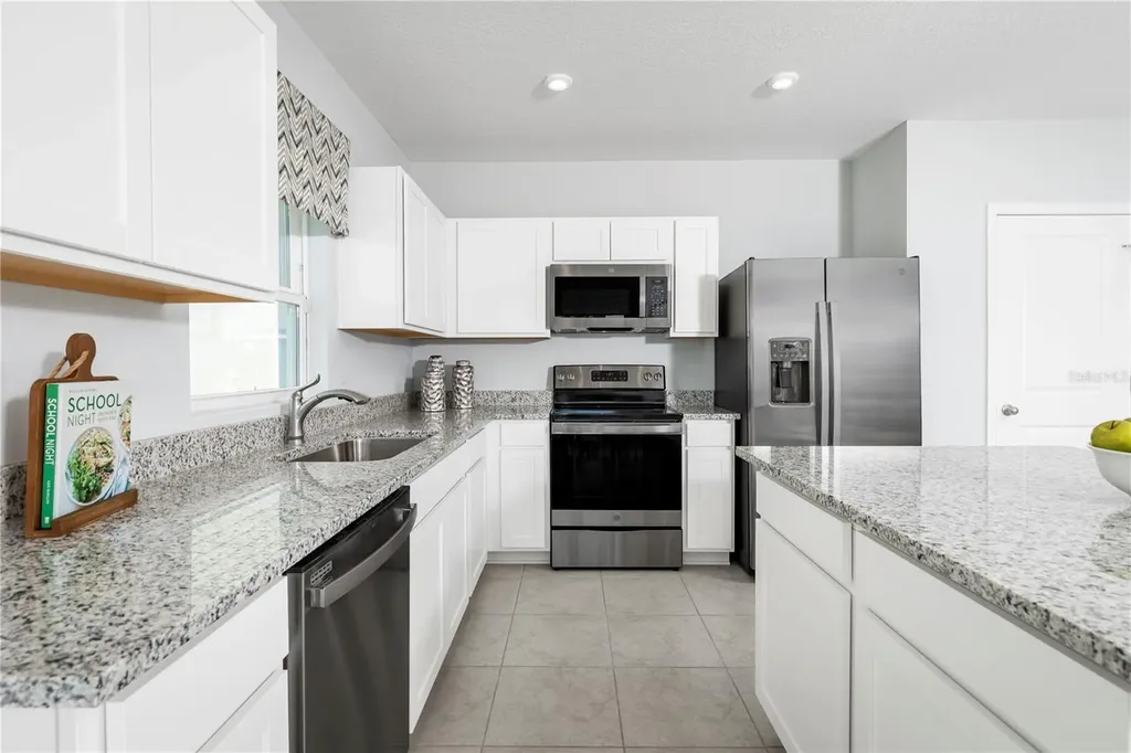 16911 7th Avenue E Bradenton FL 34212