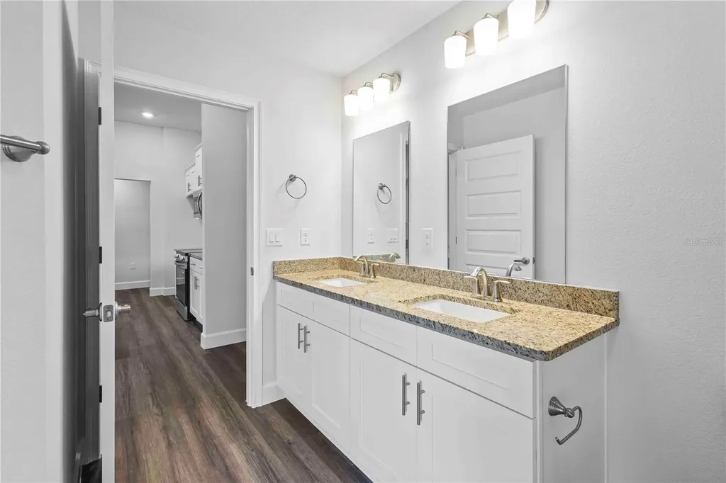 483 SW Bellflower Drive Lake City FL 32024