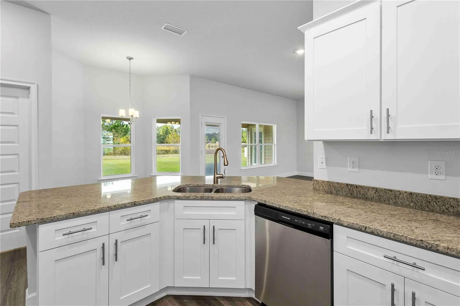 483 SW Bellflower Drive Lake City FL 32024