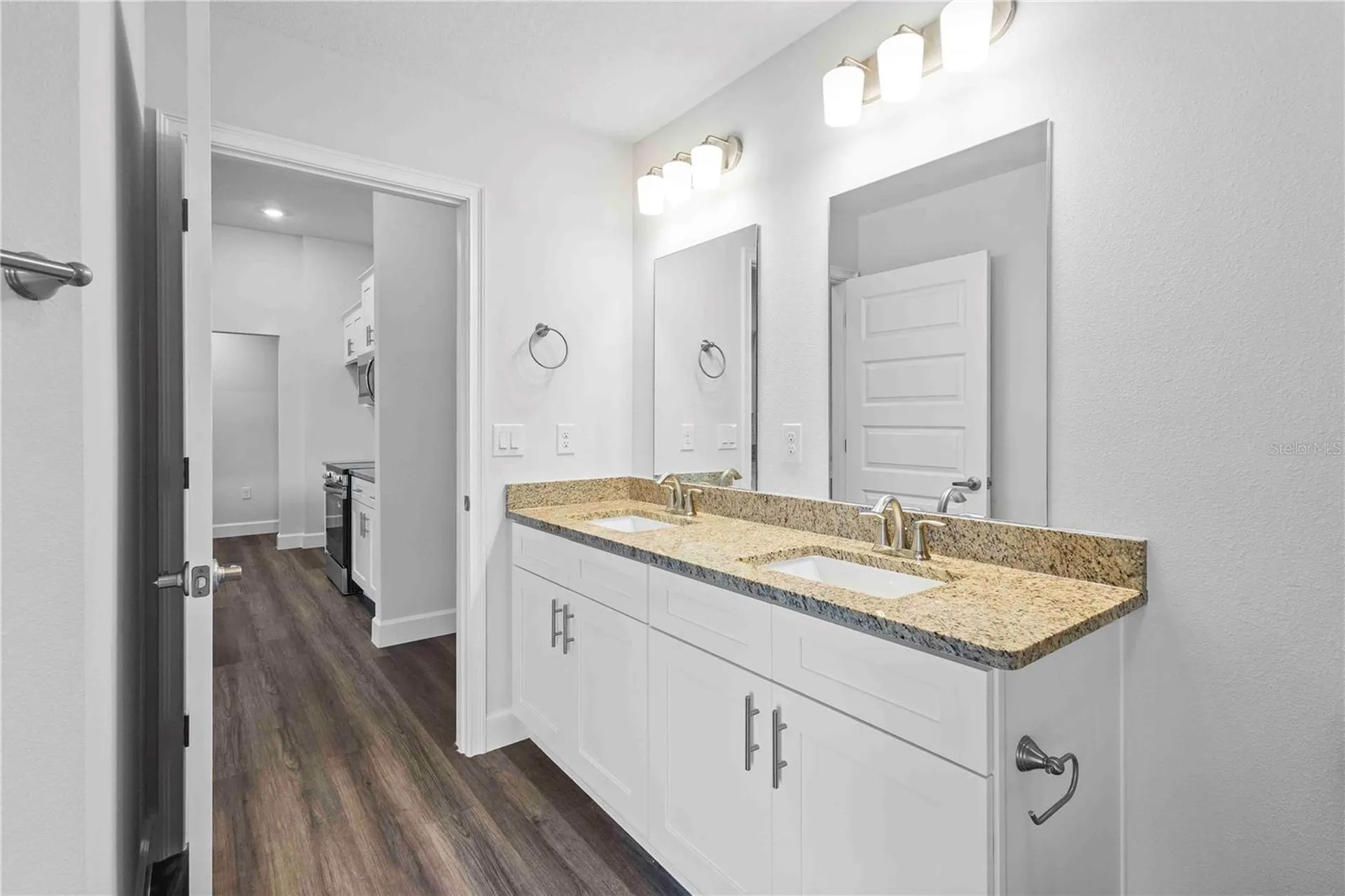 483 SW Bellflower Drive Lake City FL 32024
