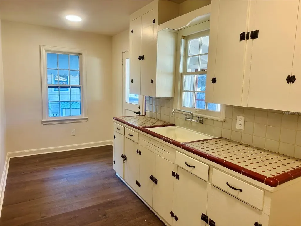228 NW 4th Avenue Gainesville FL 32601