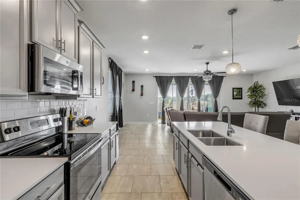 5256 Red Coral Circle Mount Dora FL 32757