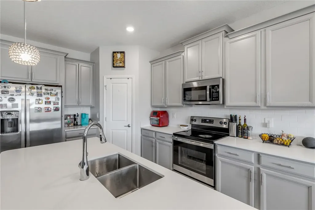 5256 Red Coral Circle Mount Dora FL 32757
