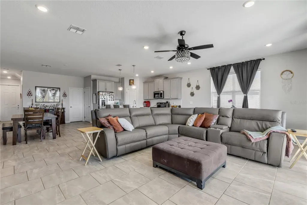 5256 Red Coral Circle Mount Dora FL 32757