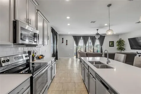 5256 Red Coral Circle Mount Dora FL 32757