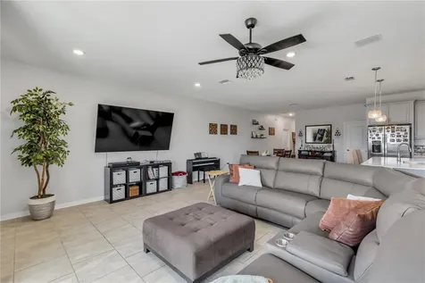 5256 Red Coral Circle Mount Dora FL 32757