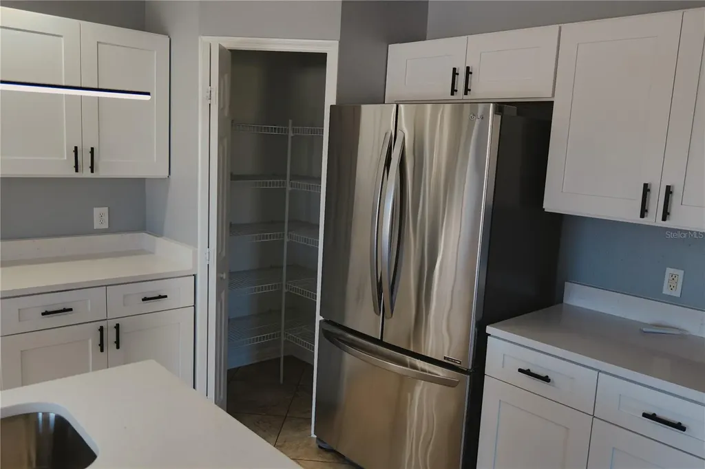 706 Brenton Leaf Drive Ruskin FL 33570