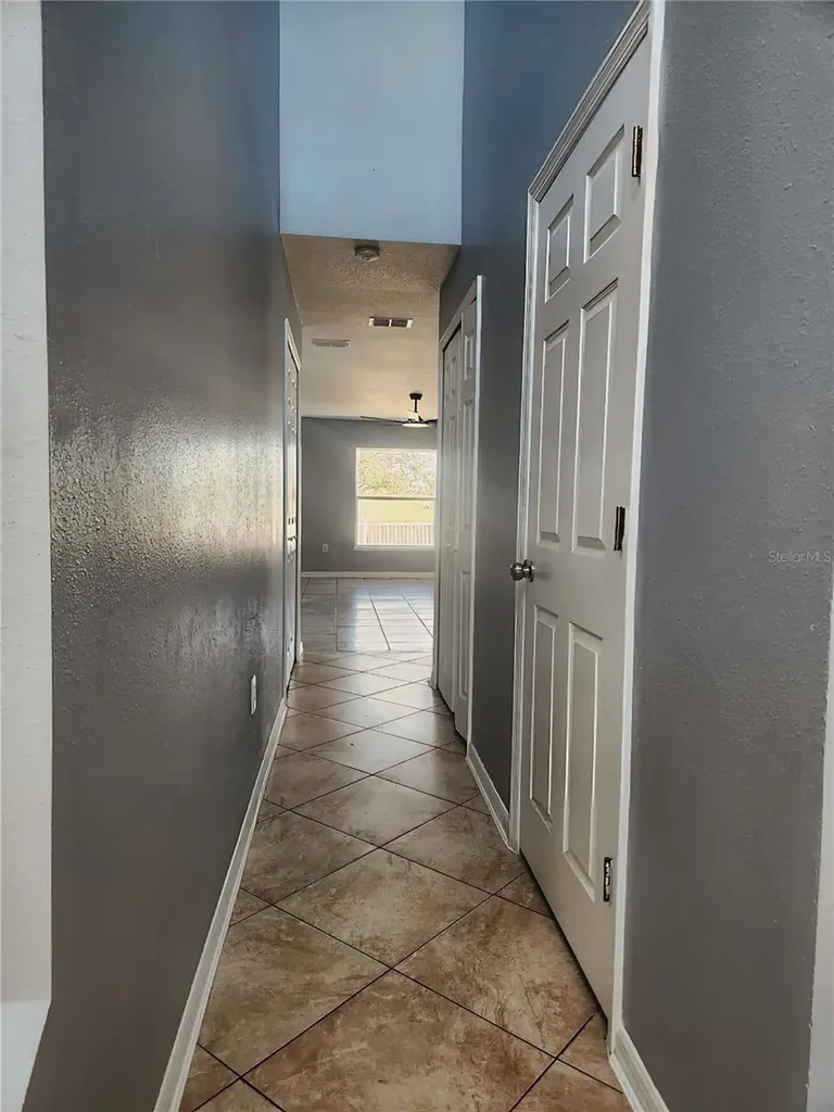 706 Brenton Leaf Drive Ruskin FL 33570