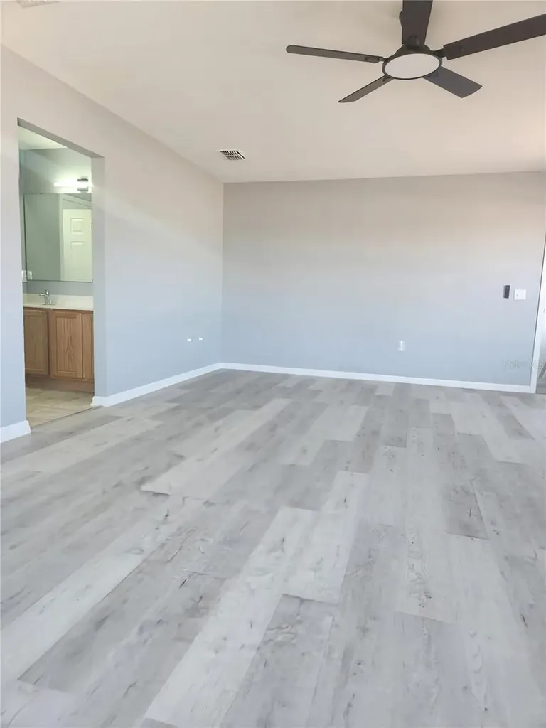 706 Brenton Leaf Drive Ruskin FL 33570
