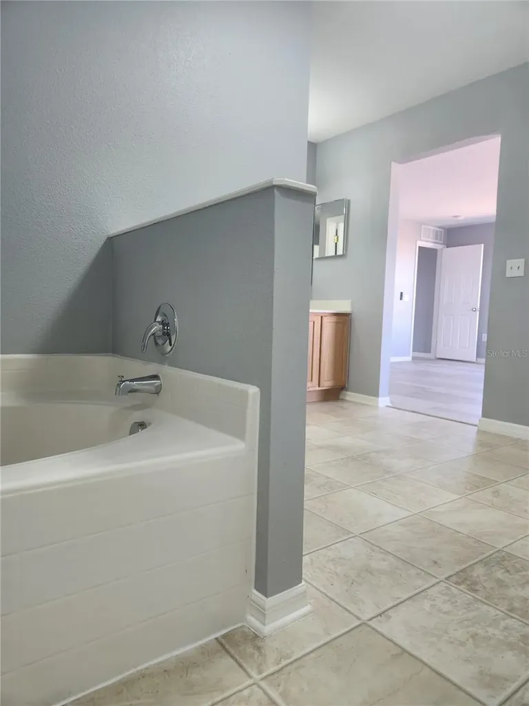 706 Brenton Leaf Drive Ruskin FL 33570