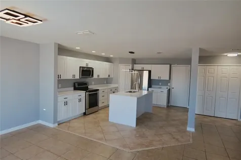 706 Brenton Leaf Drive Ruskin FL 33570