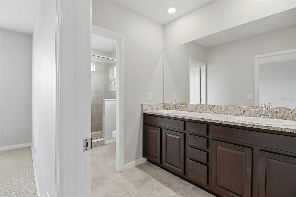 4444 Aqua Mirage Street Sarasota FL 34238
