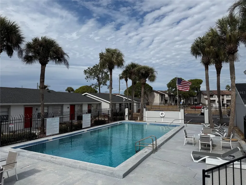 38 Lake Villa Way Kissimmee FL 34743
