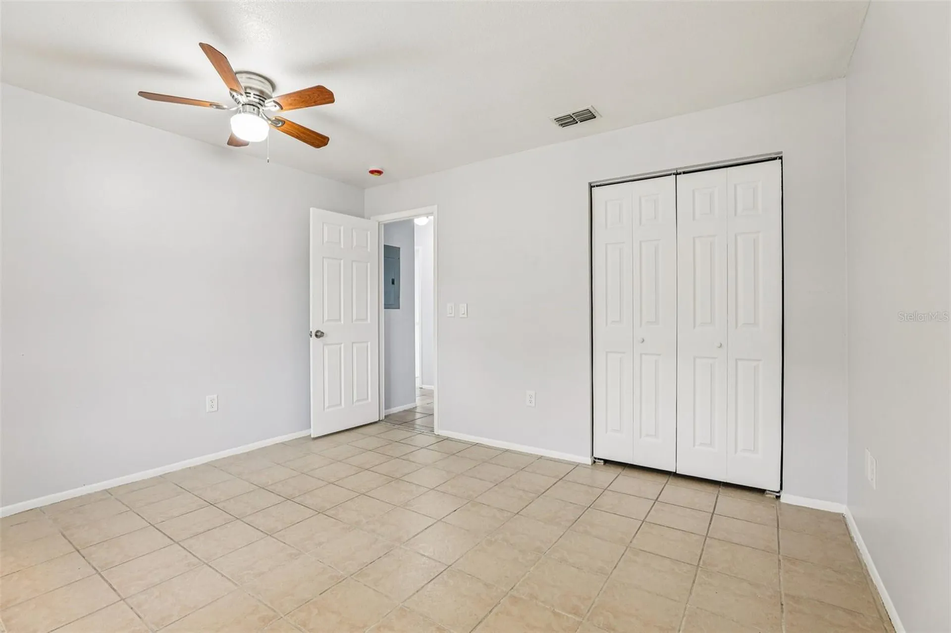 38 Lake Villa Way Kissimmee FL 34743