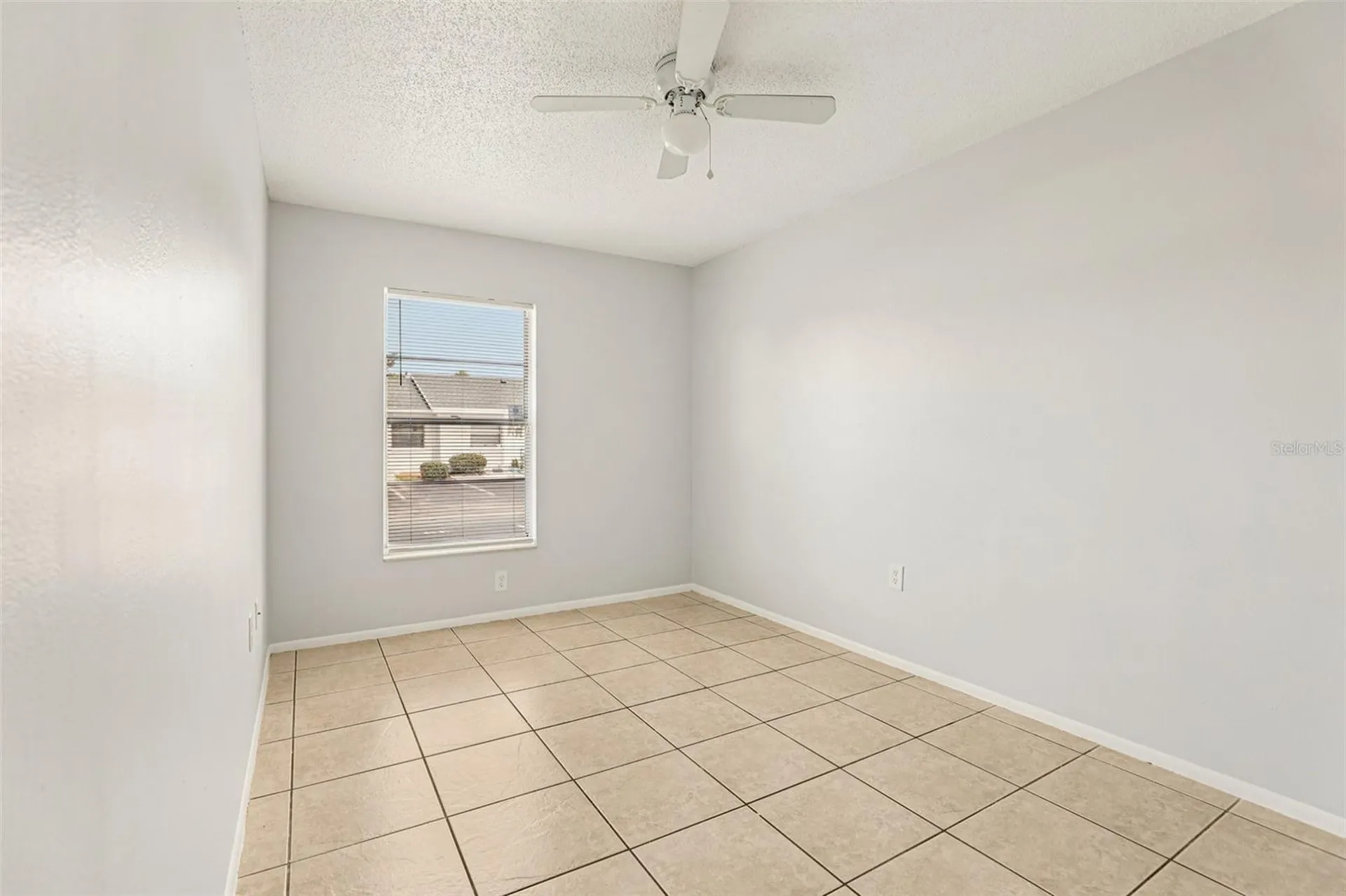38 Lake Villa Way Kissimmee FL 34743