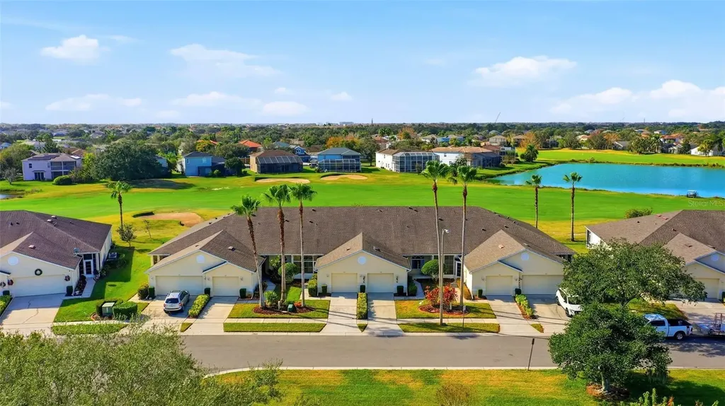 134 Club Villas Lane Kissimmee FL 34744
