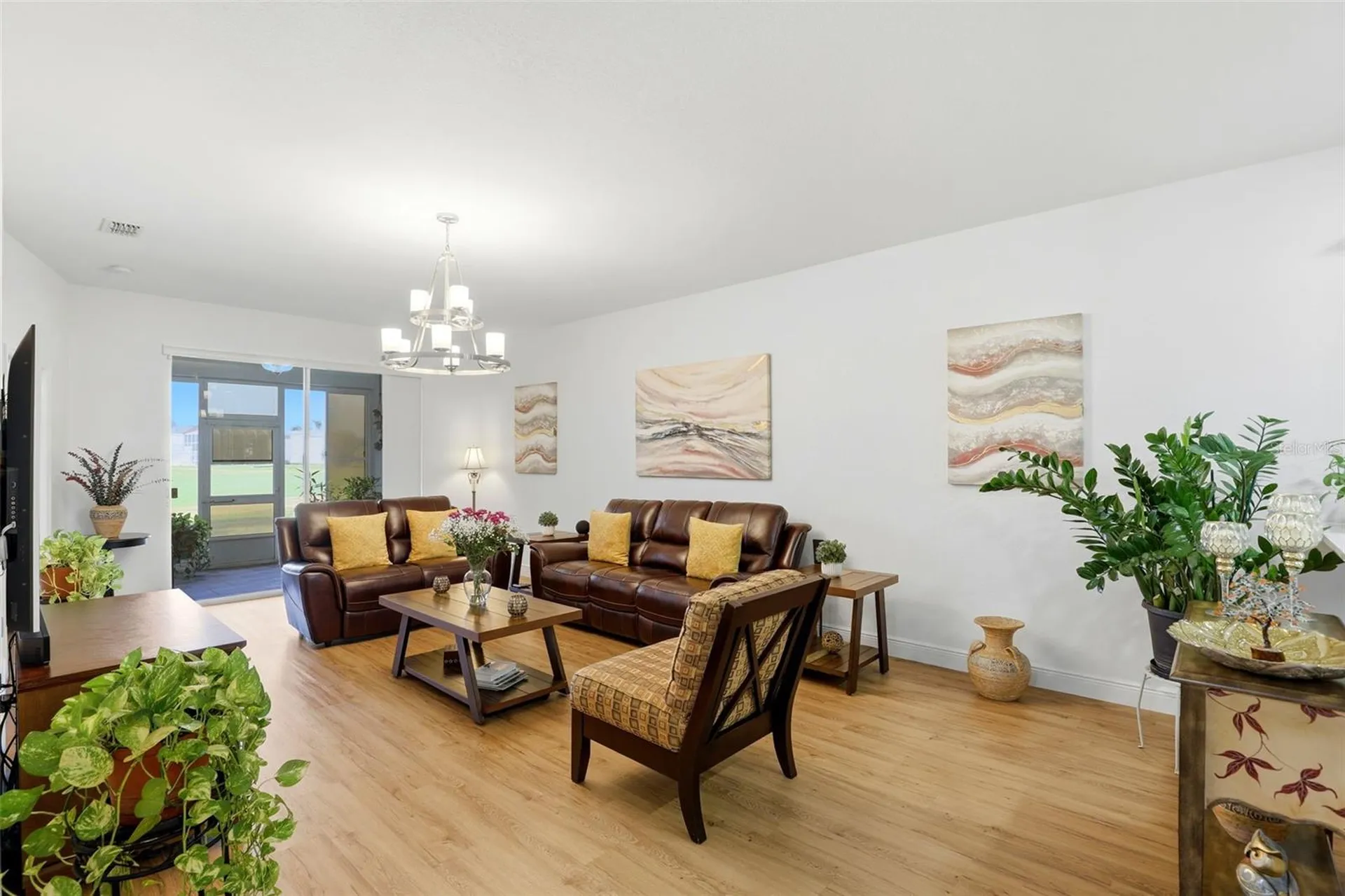 134 Club Villas Lane Kissimmee FL 34744
