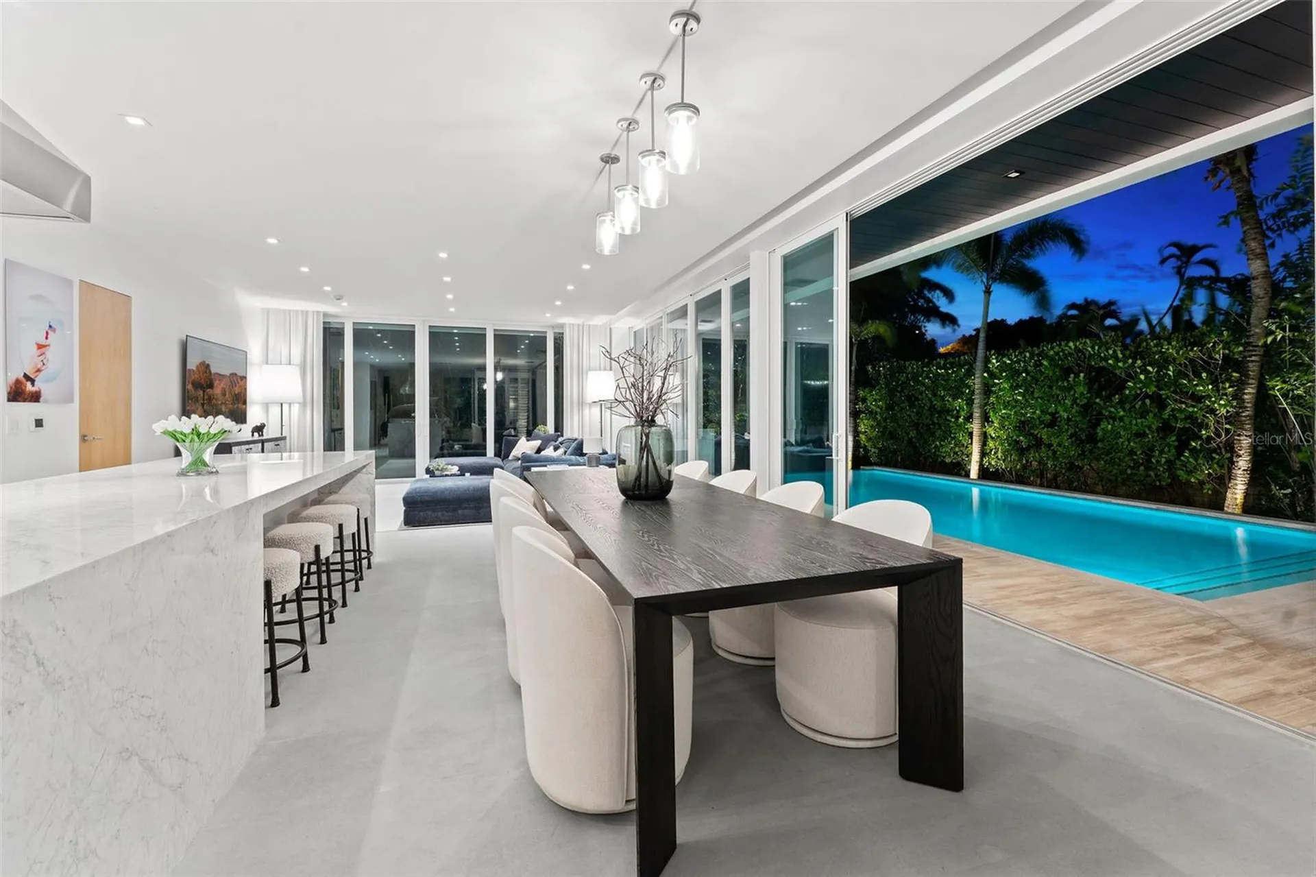 4433 N Bay Road Miami Beach FL 33140