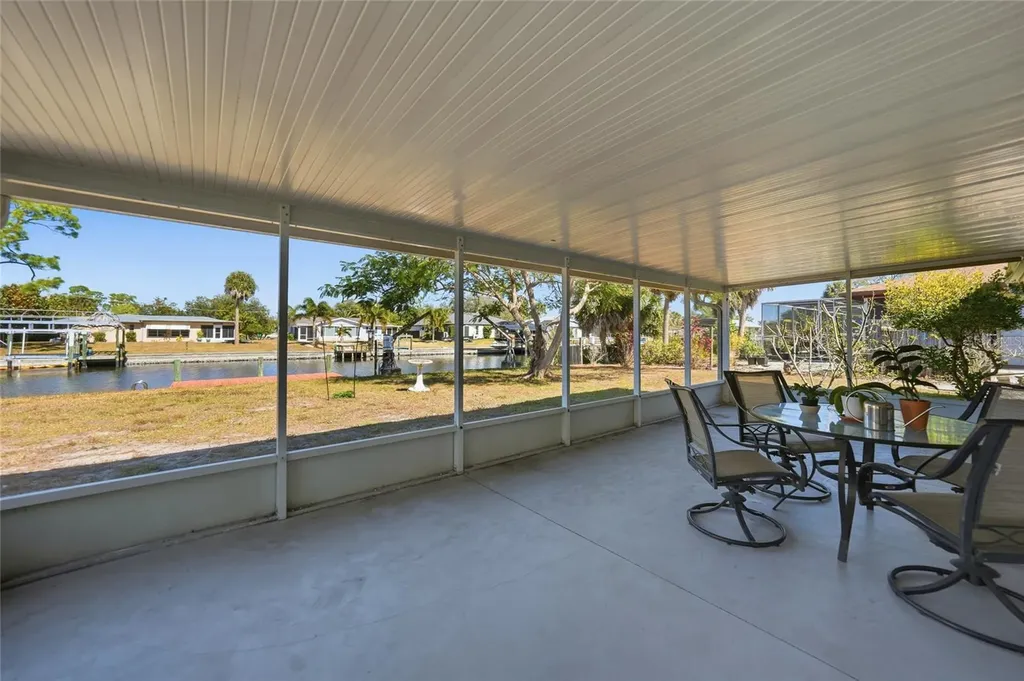 18366 Burkholder Circle Port Charlotte FL 33948