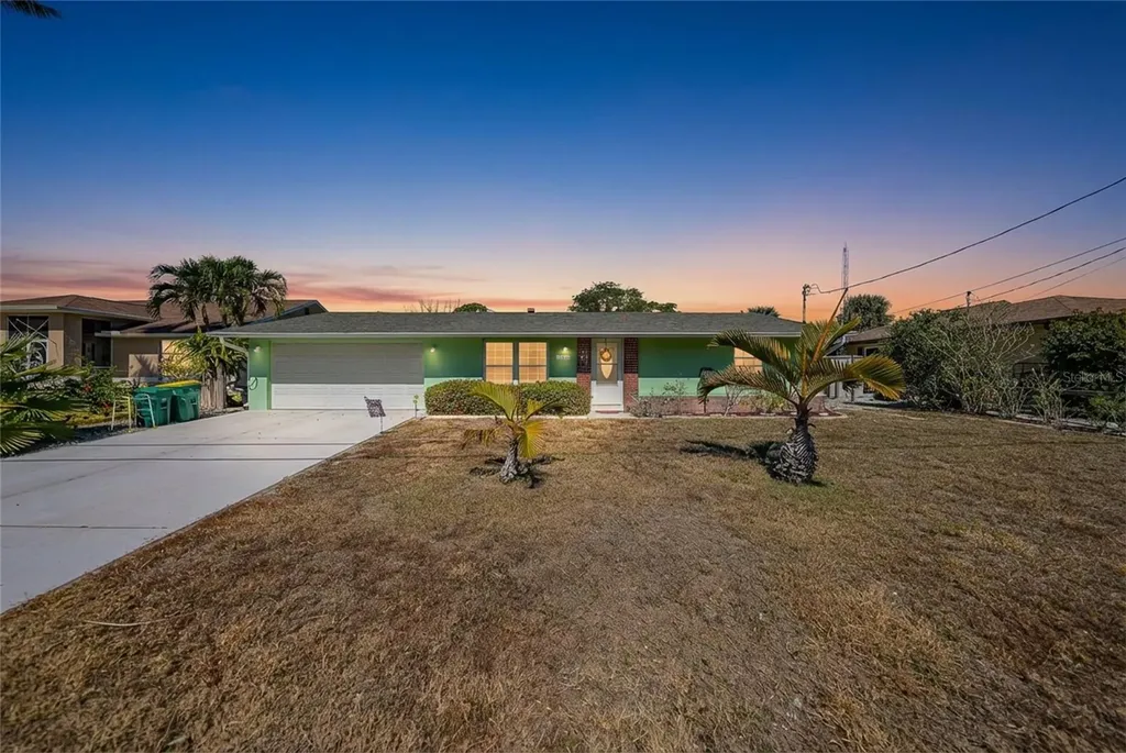 18366 Burkholder Circle Port Charlotte FL 33948