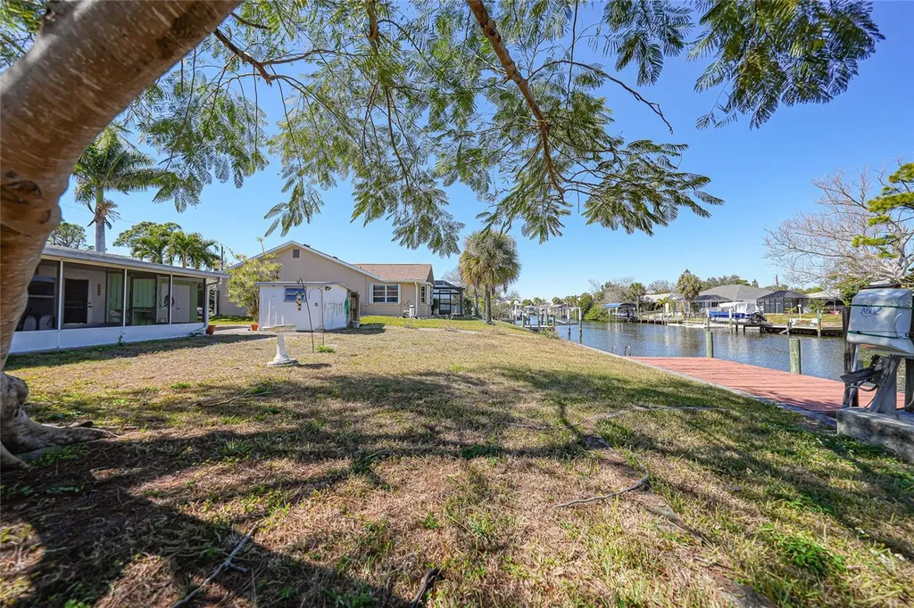 18366 Burkholder Circle Port Charlotte FL 33948
