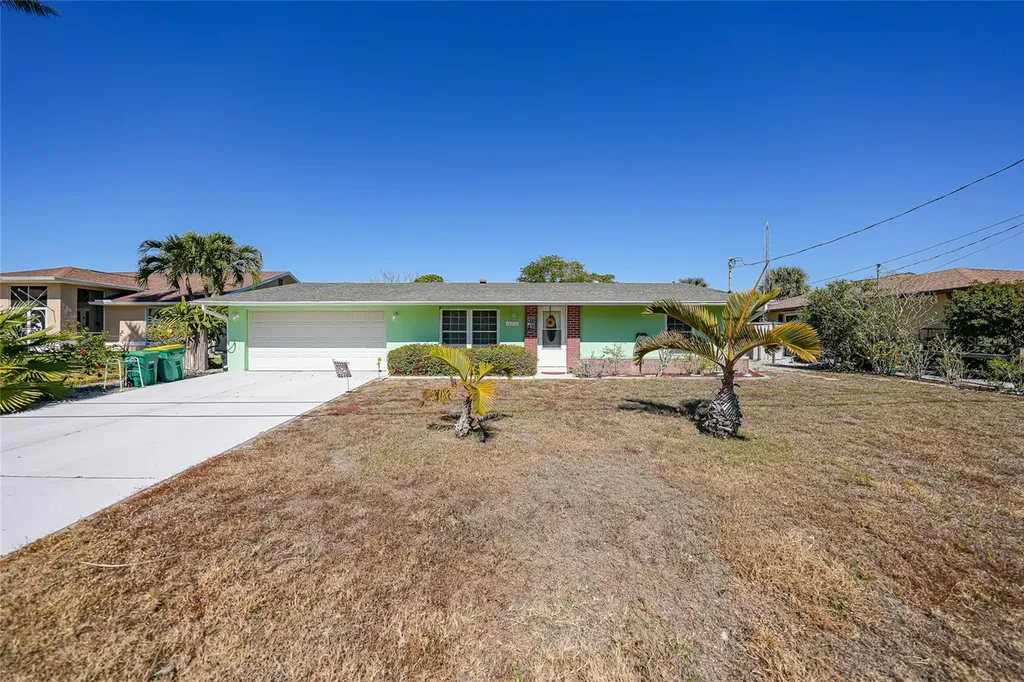 18366 Burkholder Circle Port Charlotte FL 33948