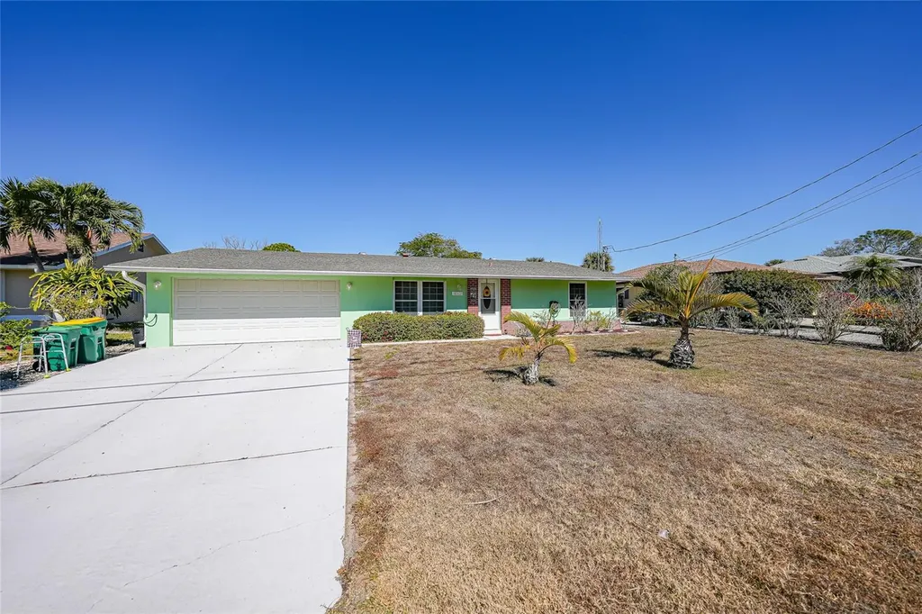 18366 Burkholder Circle Port Charlotte FL 33948