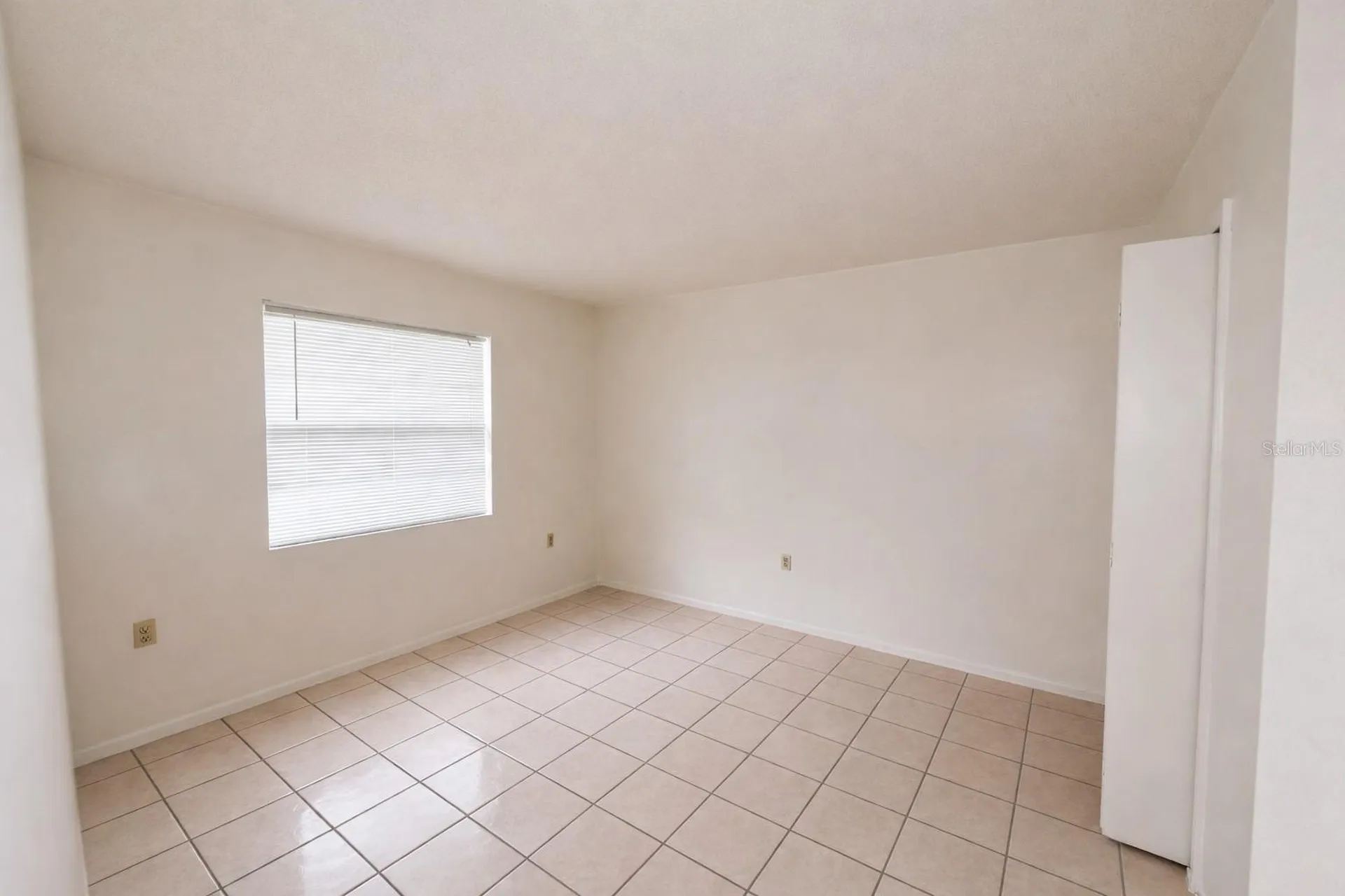 4166 Flying Fortress Avenue Kissimmee FL 34741