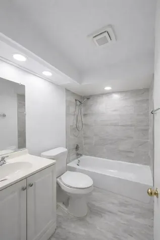 4166 Flying Fortress Avenue Kissimmee FL 34741