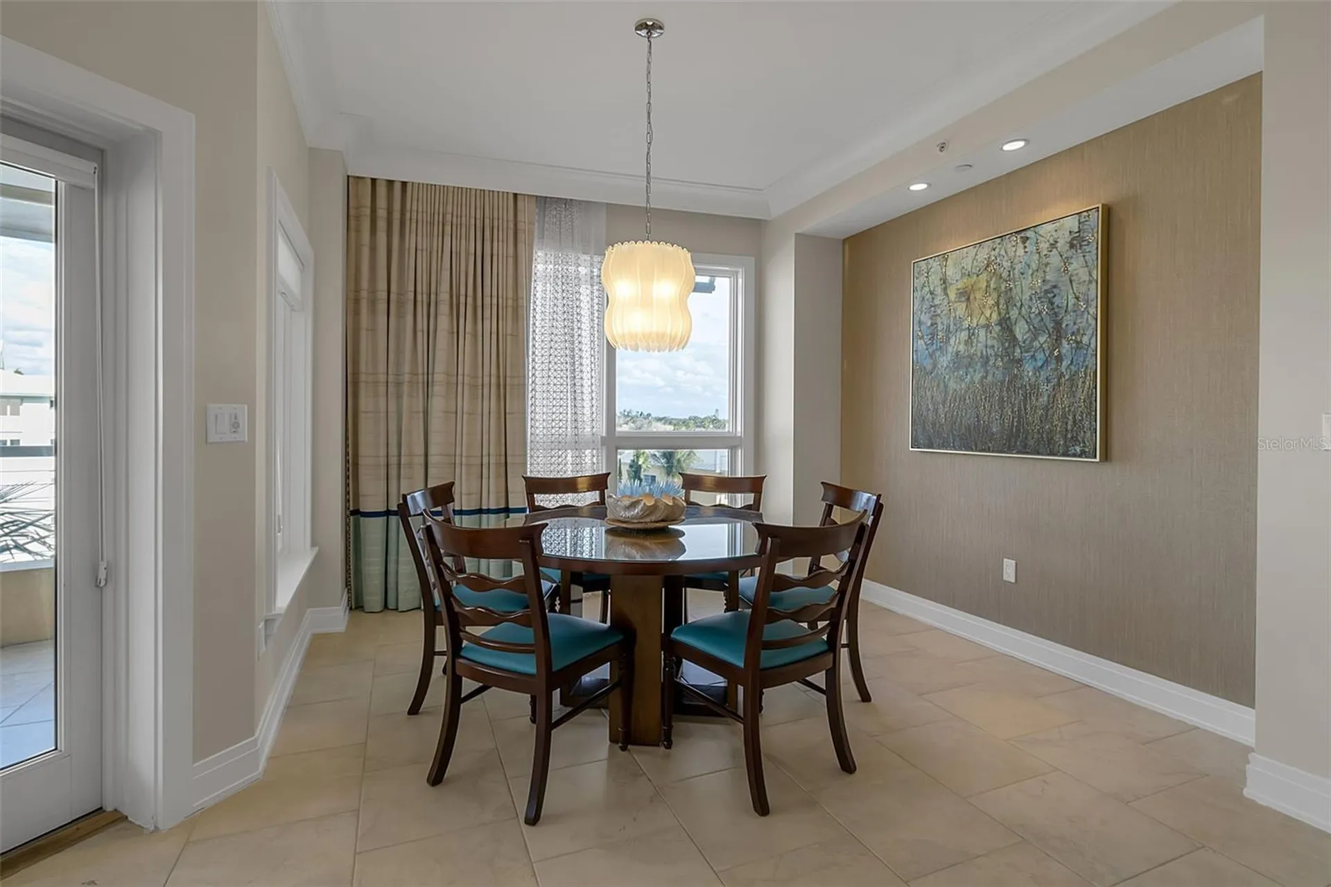 915 Seaside Drive Sarasota FL 34242